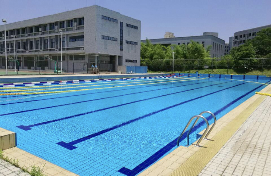 深圳育才中学游泳馆--泳池热水工程